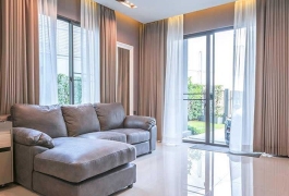Rèm cửa phòng khách