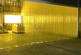 RÈM NGĂN LẠNH PVC