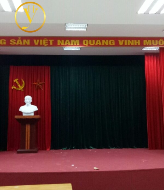 RÈM HỘI TRƯỜNG