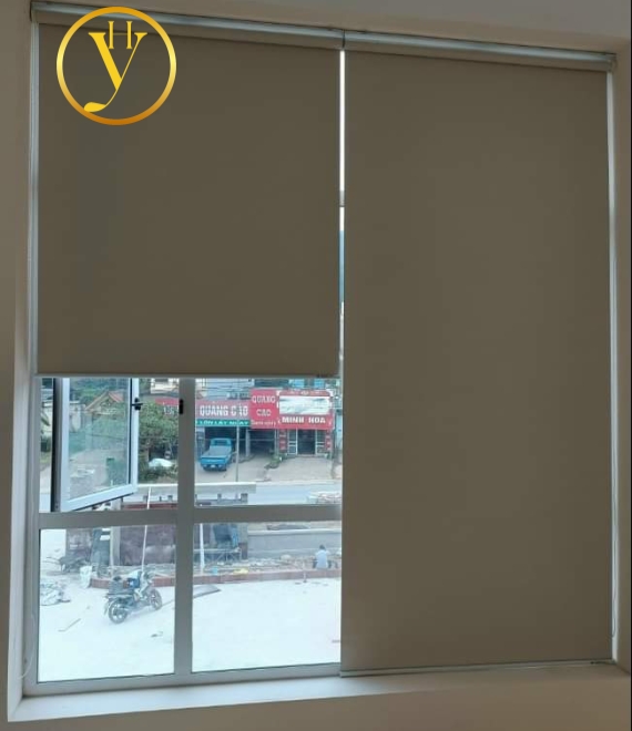 rèm cuốn trơn