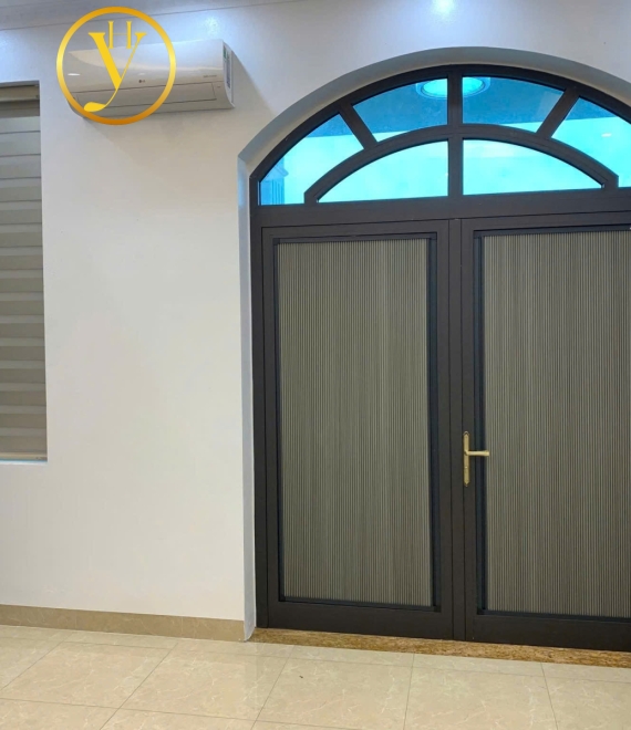 RÈM TỔ ONG HỆ TRÊN KÍNH
